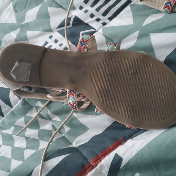 Muk luk sandals - Picture 2 of 2